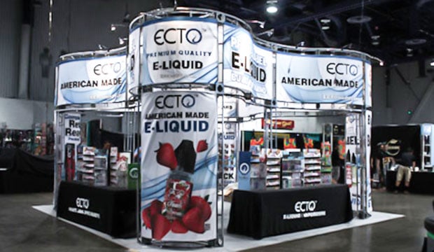 tradeshow booth install and dismantle