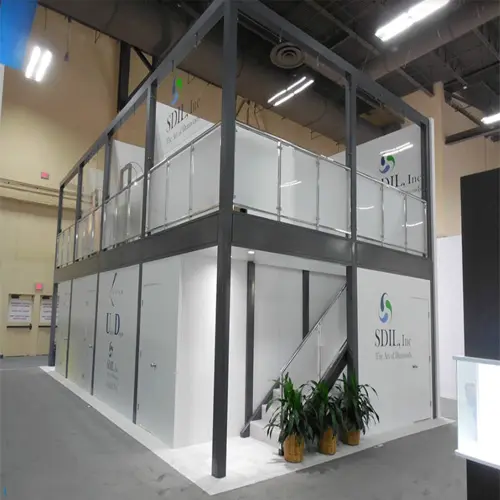 Cabines avec bureaux