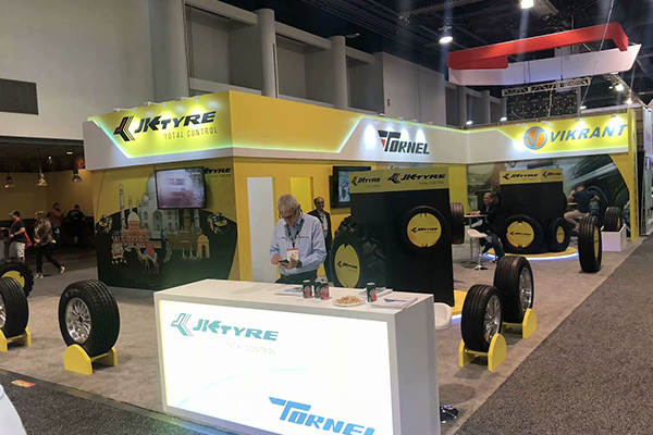 Messestand entworfen von Aplus Expo