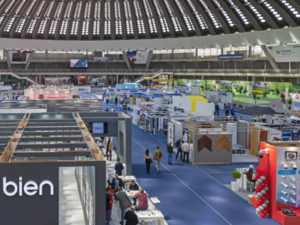 trade show logistics