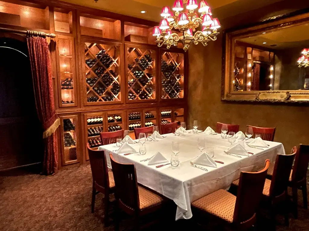 Vito's Chop House